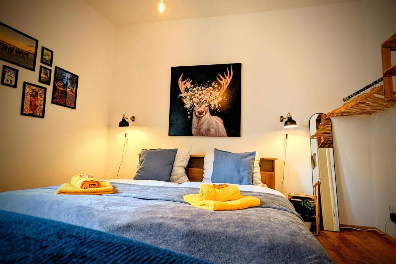 Uhlpartment - Romantisches Apartment Im Zentrum Uelzen Eksteriør billede